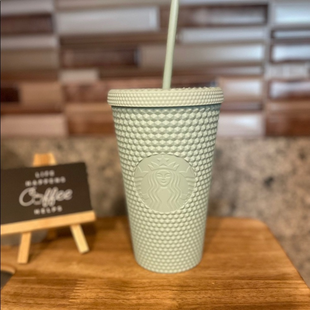 New mint tumbler grande